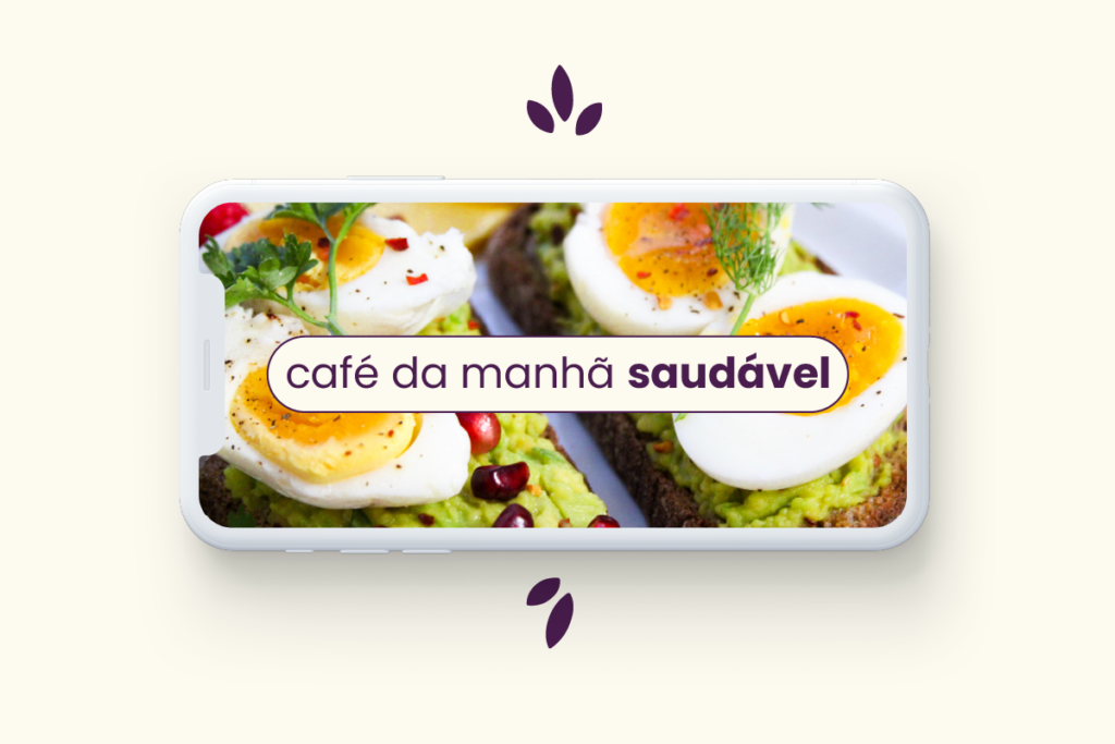 Fundo amarelo com um café da manhã saudável com ovos e saladas no centro de uma tela de celular.