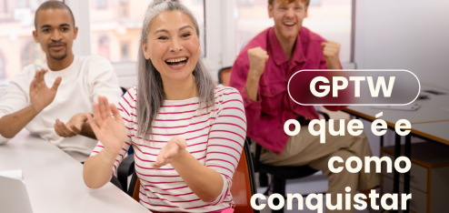 Três funcionários aplaudindo algo. No título: "GPTW o que é e como conquistar o selo de empresa great place to work".