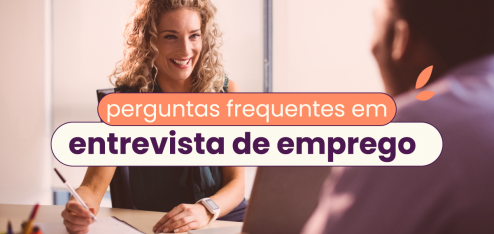 Duas pessoas conversando. No título: perguntas frequentes em entrevistas de emprego.