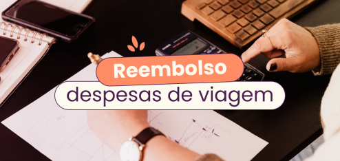 Pessoa mexendo com papéis. No título, 'reembolso de despesas de viagem'.
